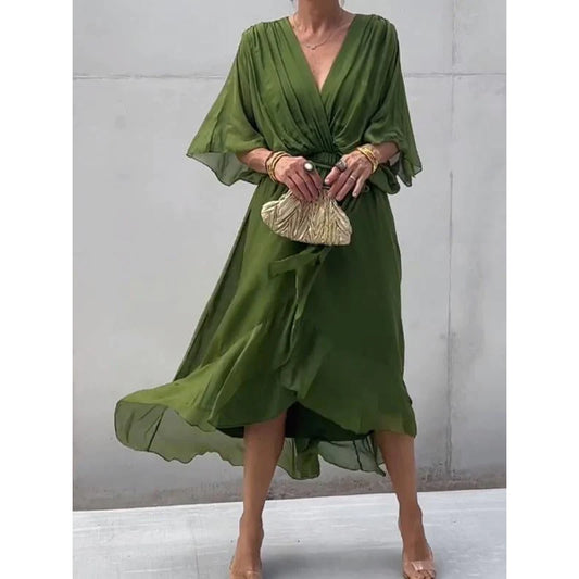 Vestido largo verde oliva de gasa con manga murciélago, cuello en V y bajo irregular para mujer.